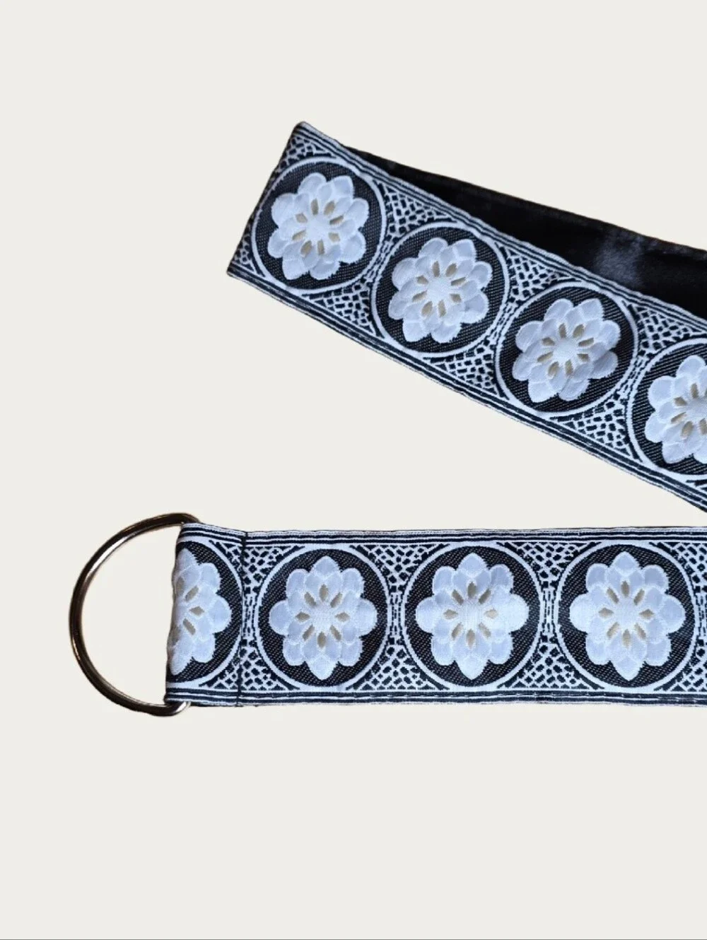 Woven Floral Accent Belt in Black and White